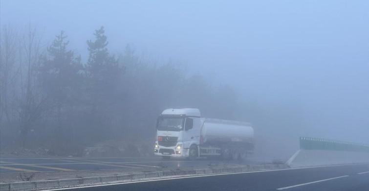 Bolu Dağı'nda Görüş Mesafesi Düşüyor