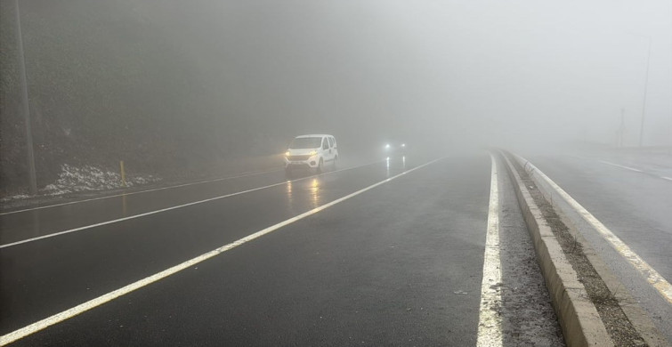Bolu Dağı'nda Sağanak ve Sis Etkisi