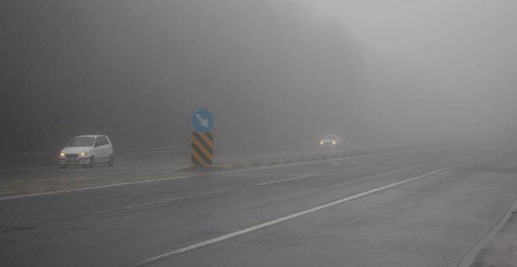 Bolu Dağı'nda Yoğun Sis Etkisini Gösterdi