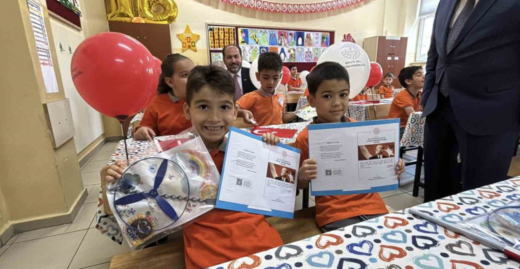 Bolu’da 49 bin 169 öğrenci karne sevinci yaşadı