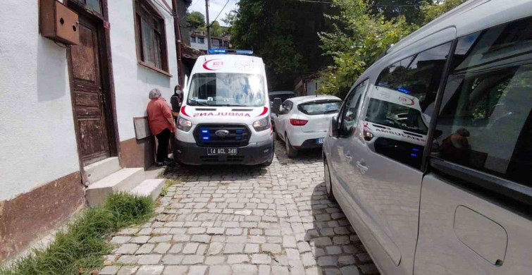 Bolu'da ambulans park nedeniyle geç ulaşamadı, sağlık ekipleri yürümek zorunda kaldı
