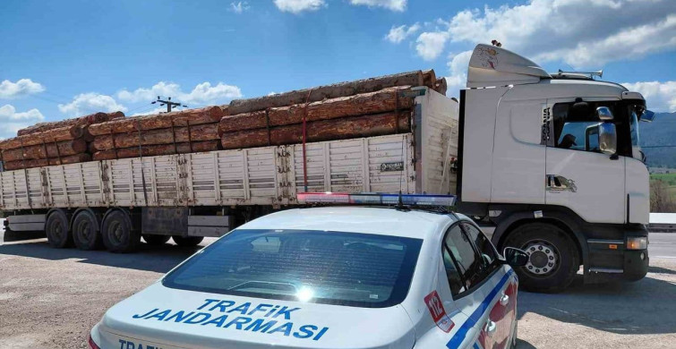 Bolu'da Aşırı Yük Taşıyan Kamyon Sürücüsüne Cezai İşlem