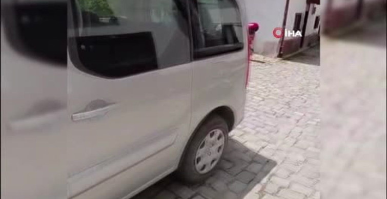 Bolu’da hatalı park sorunu: Ambulans sokağa giremeyince sağlık ekipleri hastaya yürümek zorunda kaldı