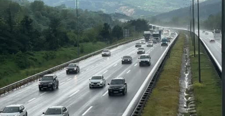Bolu'da Kurban Bayramı Göçü Sürüyor