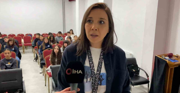 Bolu'da Öğrenciler Çoksesli Koroda Yeteneklerini Keşfediyor