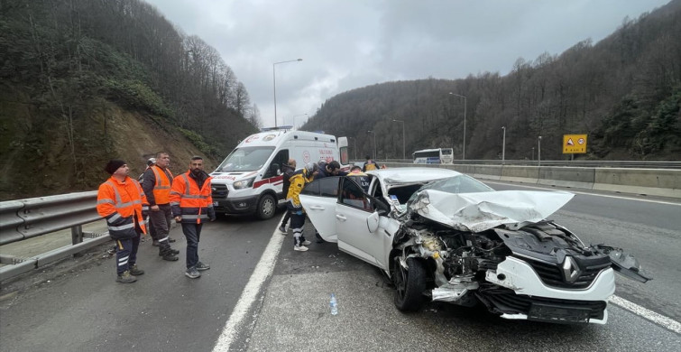 Bolu'da Trafik Kazası: 4 Yaralı