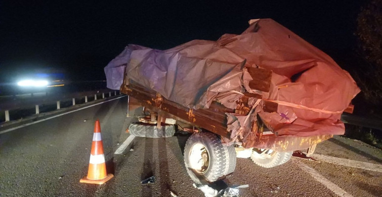 Bolu'da Traktör ve Kamyonet Çarpıştı: 5 Yaralı