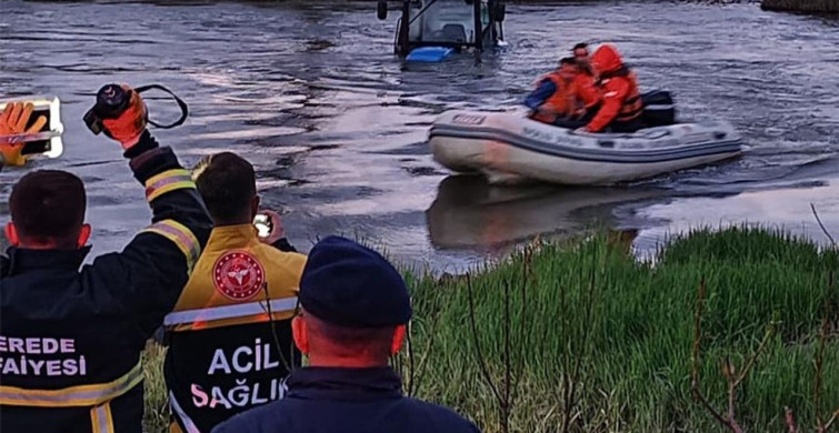 Bolu'da Traktörüyle Mahsur Kalan Çiftçi Kurtarıldı