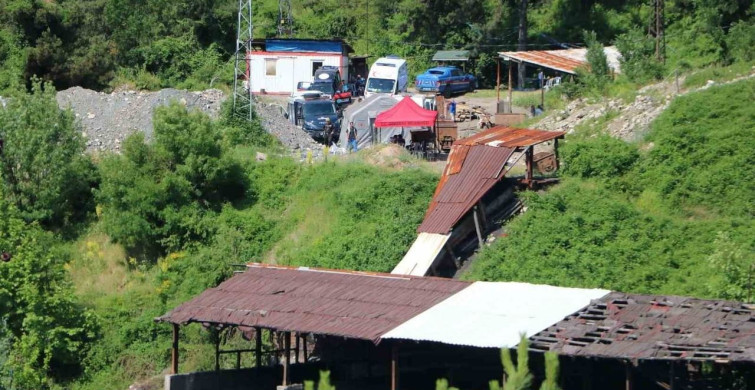 Bolu’daki maden göçüğünde hayatını kaybeden işçiyi çıkarma çalışmaları 4 gündür sürüyor