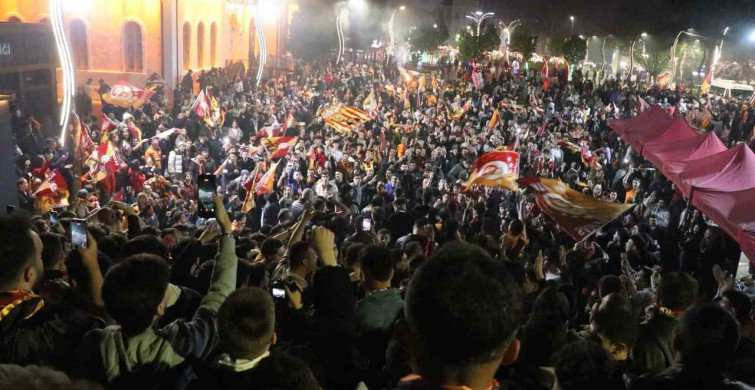 Bolulular Galatasaray'ın Şampiyonluğunu Coşkuyla Kutladı