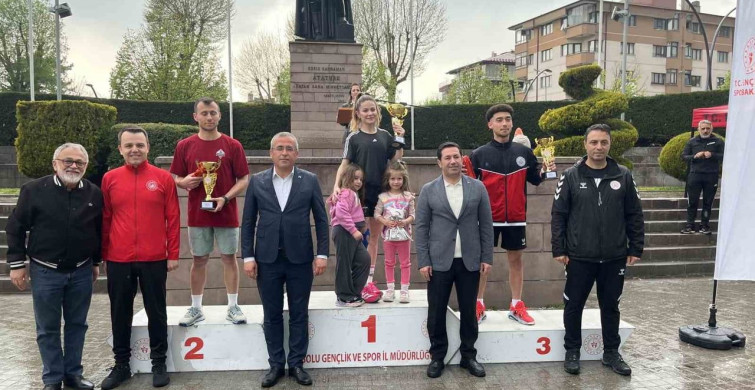 Bolu'nun Babası İzzet Baysal Anısına Şükran Günleri Koşusuyla Başladı