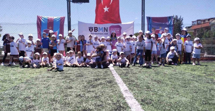 Bordomavi.net’in geleneksel çocuk şenliği üsküdar’da renkli görüntülere sahne oldu