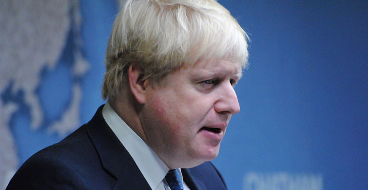 Boris Johnson, AstraZeneca Aşısını Yaptıracak