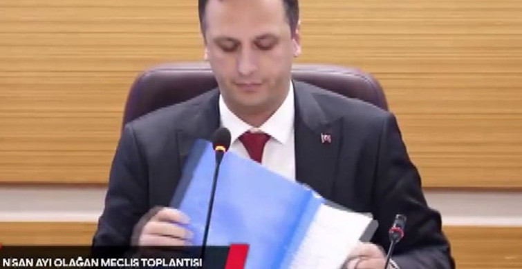 Bornova Belediye Meclisi'nde 'Sevgili Kontenjanı' Krizi