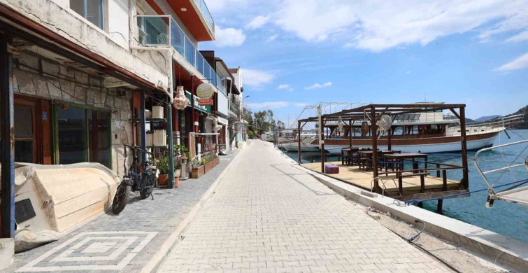 Bozburun sahili yeni yüzüne kavuştu