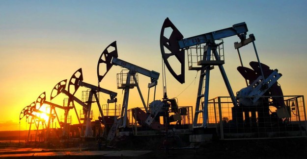 Brent Petrolün Varili 35,17 Dolar