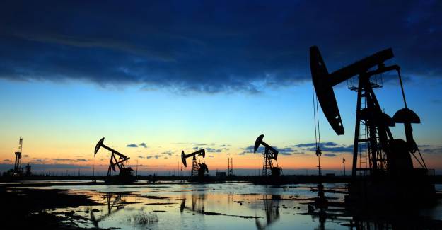 Brent Petrolün Varili 37,72 Dolar