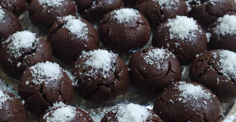 Browni şerbetli kurabiye tarifi : en güzel ve lezzetli browni şerbetli kurabiye nasıl yapılır? Browni şerbetli kurabiye malzemeleri ve pratik tarifi