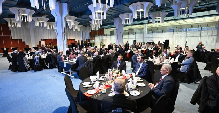 Brüksel'de İftar Programı Düzenlendi