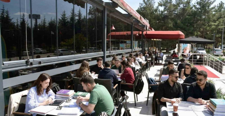 BŞEÜ'de Kampüs Yaşamını Kolaylaştıran Yeni Hizmetler