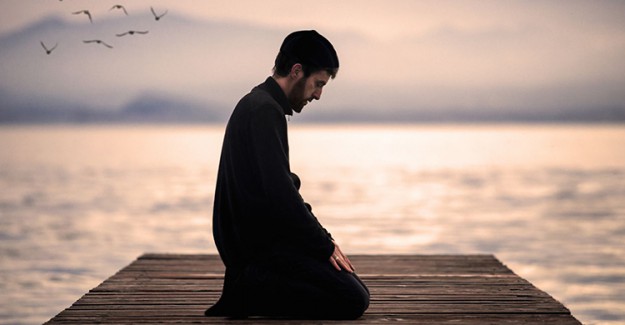 Bu Yanlışları Birçok Müslüman Namaz Kılarken Yapıyor