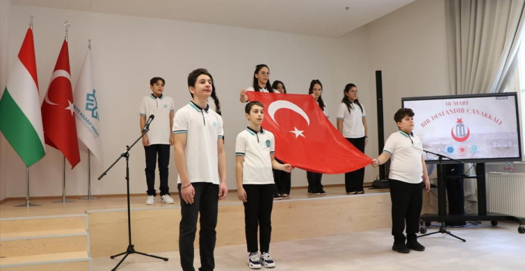 Budapeşte'de 18 Mart Şehitleri Anma Günü Töreni