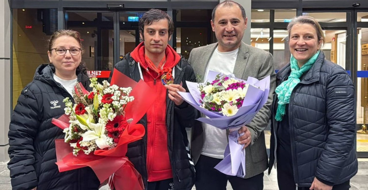 Buğra Selimzade Dünya Üçüncüsü Olarak Trabzon'a Döndü