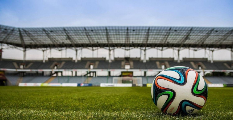 Bugün kimin maçı var? Süper Lig, İngiltere Ligi, Şampiyonlar Ligi maçı var mı? 23 Ekim 2022 Pazar maç programı