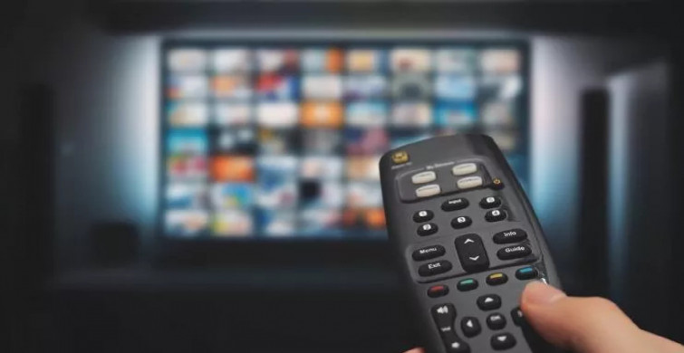 Bugün TV'de ne var? 15 Temmuz 2022 Cuma kanallara göre yayınlanan yapımlar! Kanal D, Show TV, Star TV, FOX TV, TV8, TRT1, ATV yayın akışı