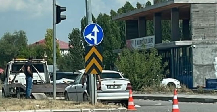 Bulanık’ta trafik kazası sonucu 3 kişi yaralandı