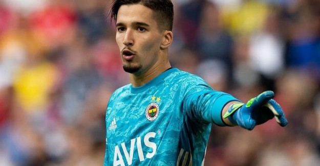 Bundesliga Takımı Altay Bayındır'ı İzliyor
