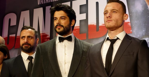 Burak Özçivit'in Yüzü Gülmüyor