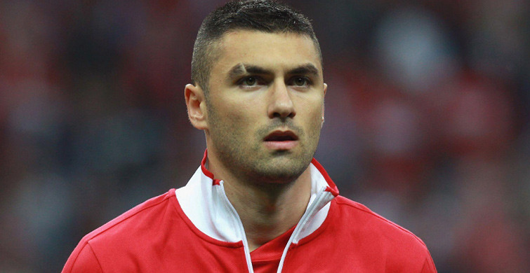 Burak Yılmaz, Ligue 1'de Nisan Ayının Futbolcusu Seçildi