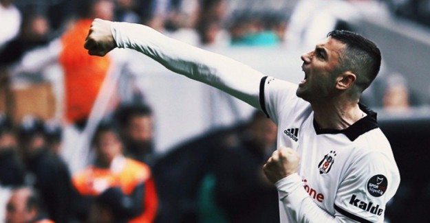 Burak Yılmaz'ın Doğum Gününde En Anlamlı Hediye Lens'ten Geldi!
