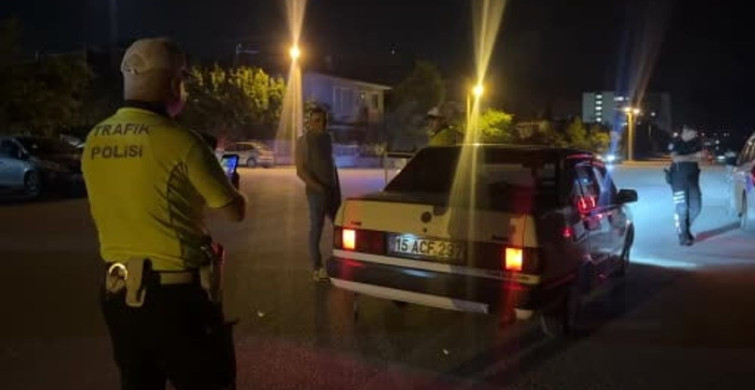 Burdur'da abartı egzoz kullanılan 2 araç trafikten men edildi