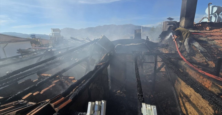 Burdur'da Elektrik Sobası Yangını: 2 Can Kaybı