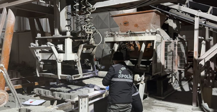 Burdur'da Pres Makinesine Sıkışan İşçi Yaralandı