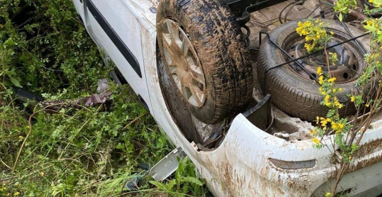 Burdur’da Trafik Kazası: 1 Kişi Hayatını Kaybetti, 2 Yaralı