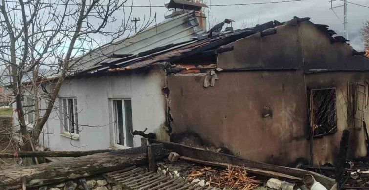 Burdur'da Yangın: Bir Ev Kullanılamaz Hale Geldi