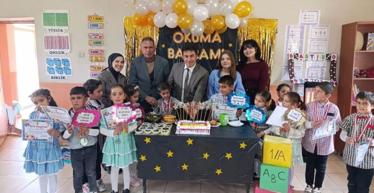 Burgulu İlkokulu'nda Okuma Bayramı Sevinci