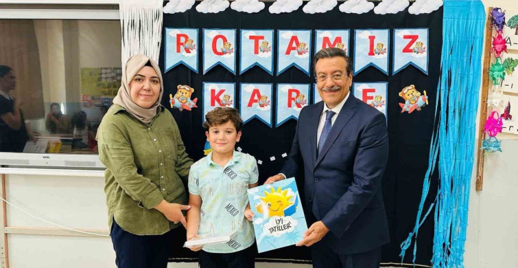 Burhaniye'de karne sevincinin coşkusu