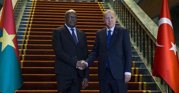 Burkina Faso Cumhurbaşkanı Kabore Ankara'da Karşılandı