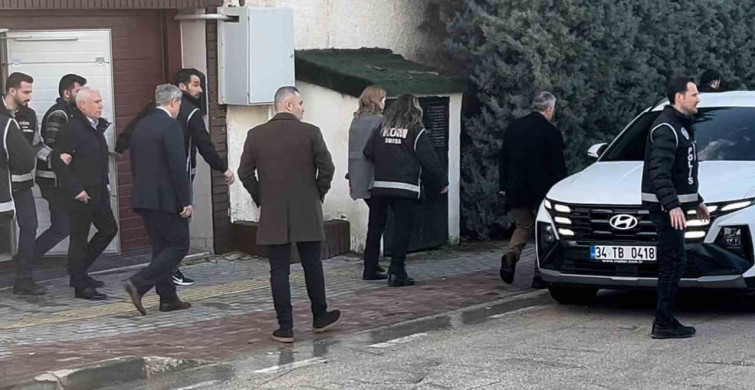 Bursa Büyükşehir Belediye Başkanı Bozbey Gözaltına Alındı