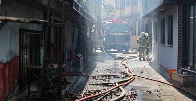 Bursa Büyükşehir Belediyesi, Kayhan'daki yangına hızlı müdahalede bulundu
