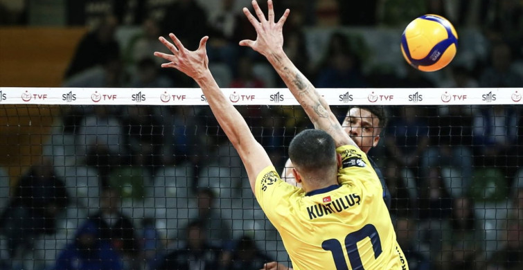 Bursa Büyükşehir Belediyespor, Fenerbahçe Medicana'yı Yendi