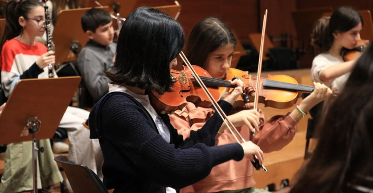 Bursa Çocuk Senfoni Orkestrası İlk Provasını Gerçekleştirdi