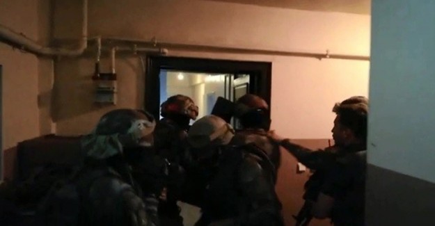 Bursa Merkezli FETÖ/PDY Operasyonu: 13 Gözaltı