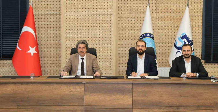 Bursa Uludağ Üniversitesi ve TÜGVA'dan Gençlere Destek Protokolü