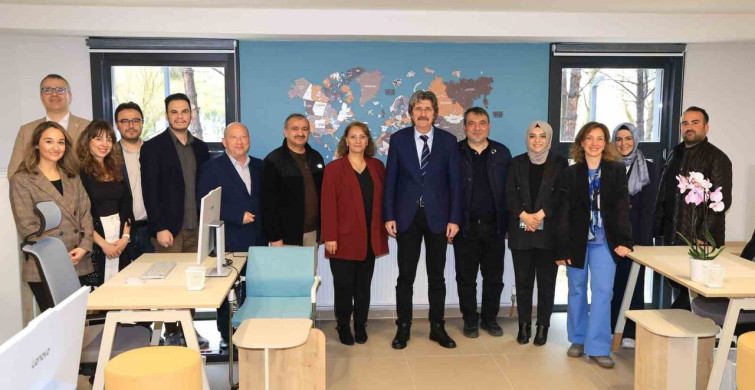 Bursa Uludağ Üniversitesi'nde Erasmus ve Proje Ofisleri Hizmete Girdi