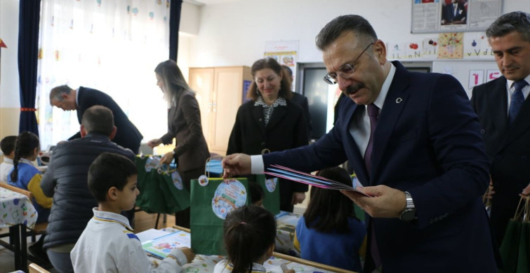 Bursa ve Çevresindeki Öğrenciler Karnelerini Aldı